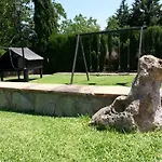 Villa El Nogal *
